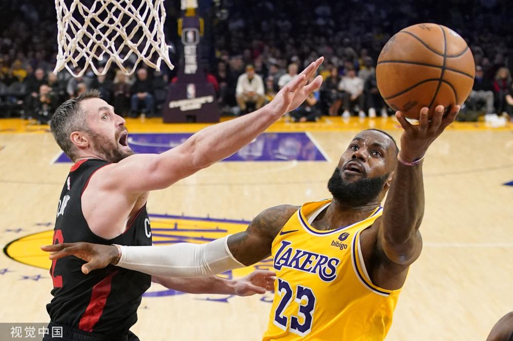 问题仍是湖 问题仍是湖