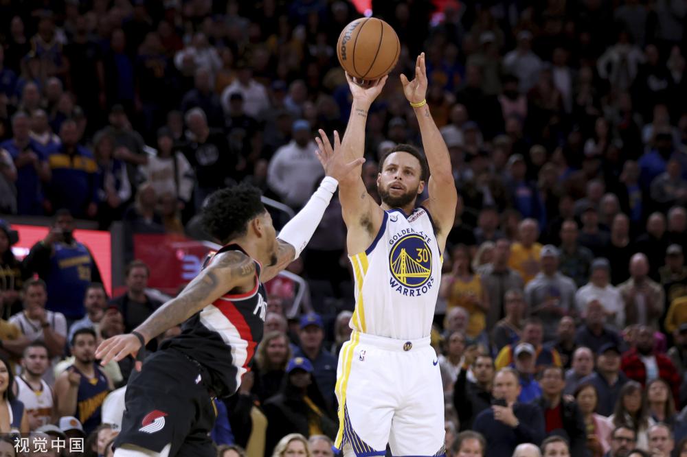 坚持信任的 坚持信任的