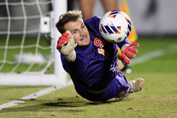 俱乐部和经 俱乐部和经